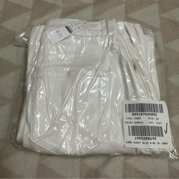 J crew Curvy slim-wide jean - Picture 4 of 4